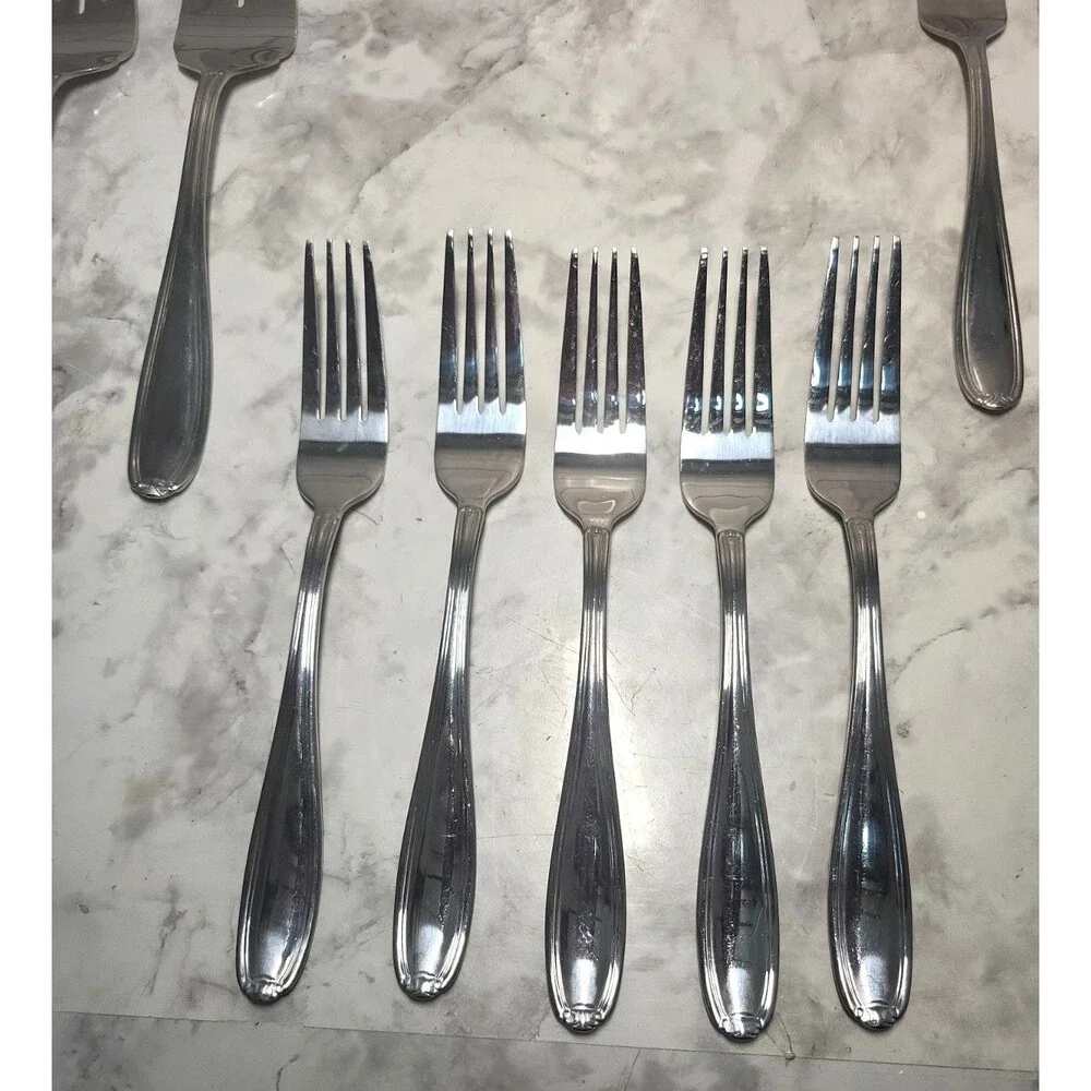 Lot of 11 Pfaltzgraff Vasa Dinner & Salad Forks Stainless Steel Flatware 18/0